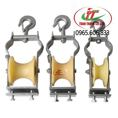 Puly nhựa kéo cáp 150x75mm