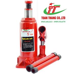 Con đội thủy lực 5 tấn