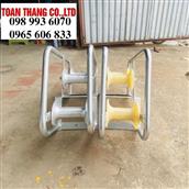 Con lăn kéo cáp vuông góc -TT01