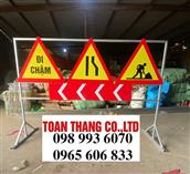 Rào chắn cảnh báo giao thông
