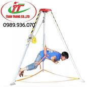 Giá đỡ 3 chân cứu hộ cứu nạn