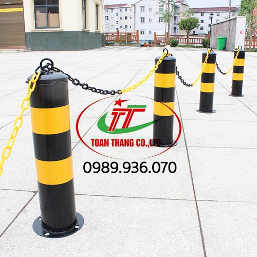 https://www.toanthangcompany.com/san_pham/vat_tu_an_toan_giao_thong/coc_tieu_giao_thong/productid/322115/moduleid/586560/coc-tieu-thep