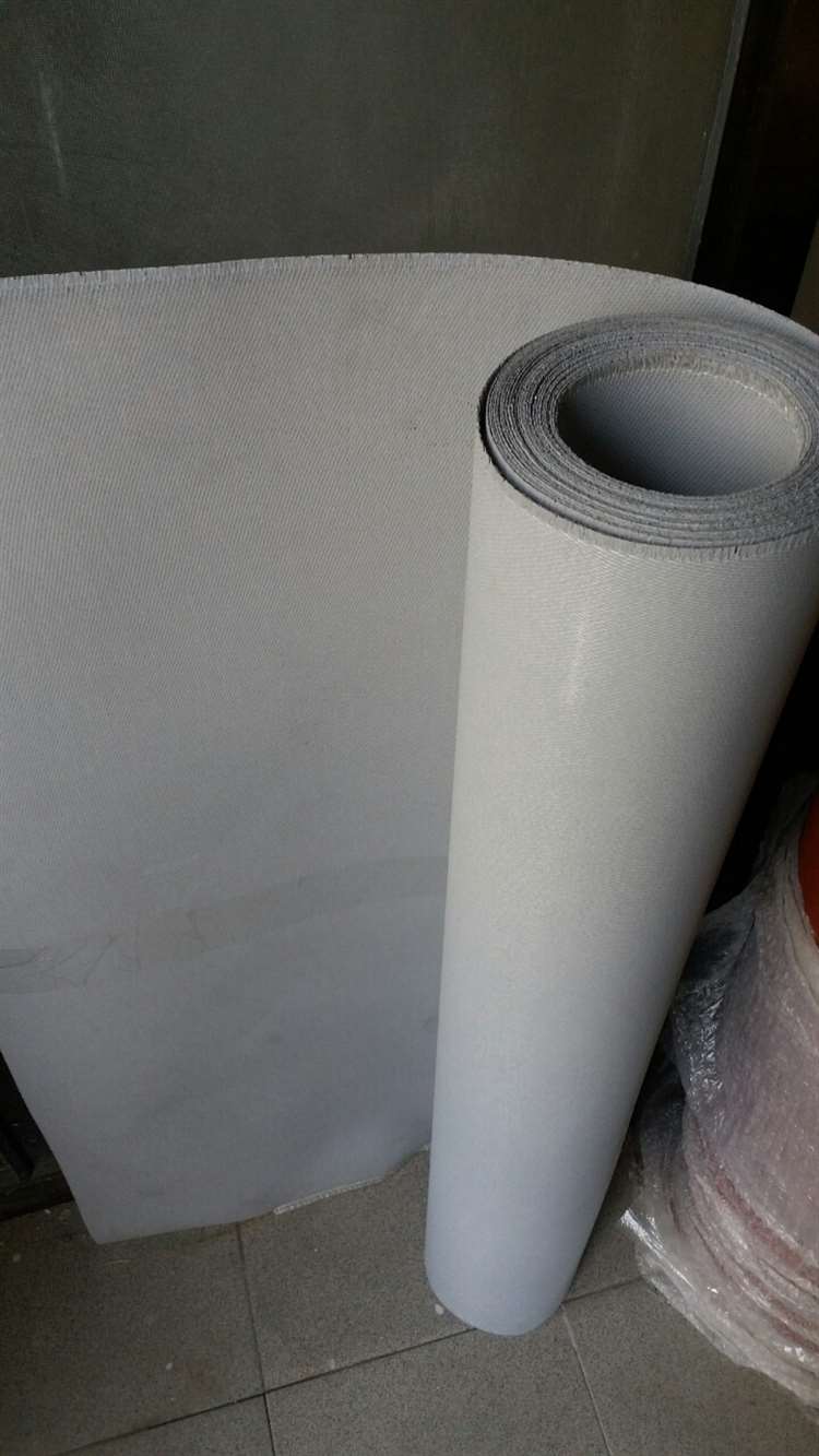 Giá bạt chống cháy