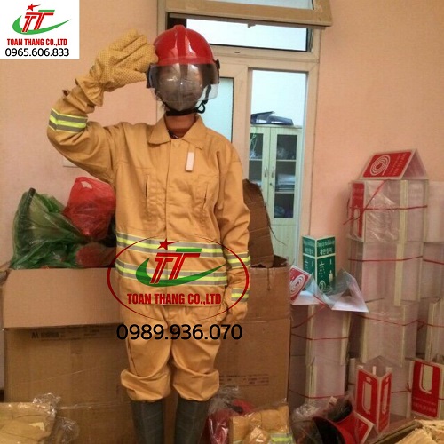 https://www.toanthangcompany.com/san_pham/vat_tu_an_toan_pccc/quan_ao_chua_chay